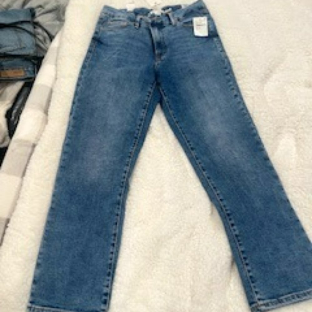 Good Leg Straight Size 8 NWT